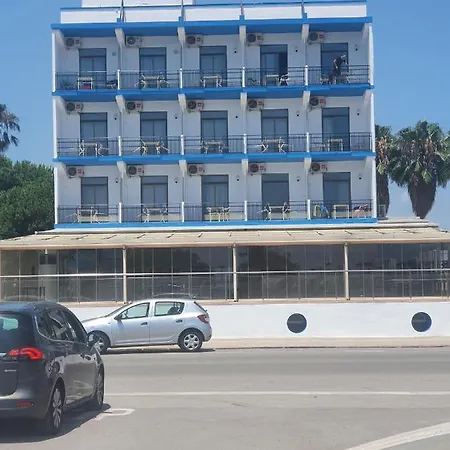Hotel Aloha